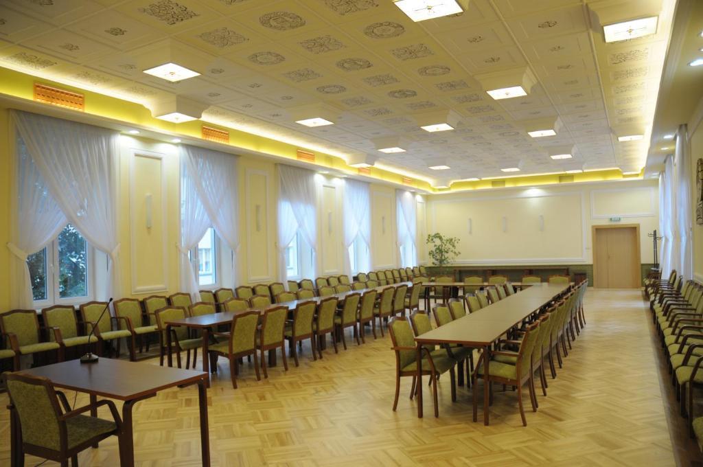 Centrum Szkoleniowo-konferencyjne Spolem 2* Varšava